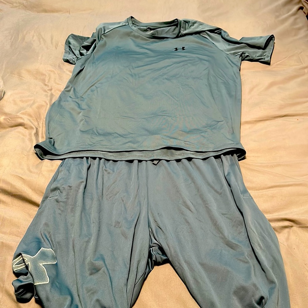 Short outfit